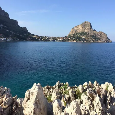 Holiday home Casetta Sant'elia Da Filippo *