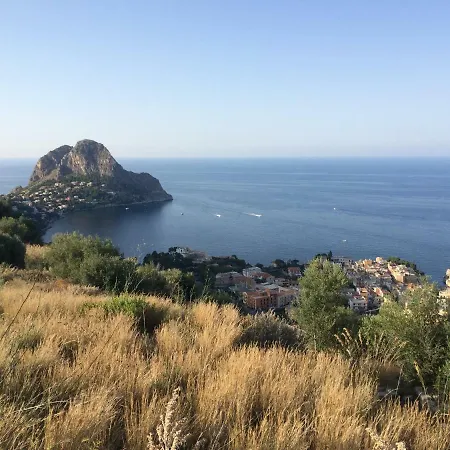 Casetta Sant'elia Da Filippo بيت للعطل بورتيشيلو